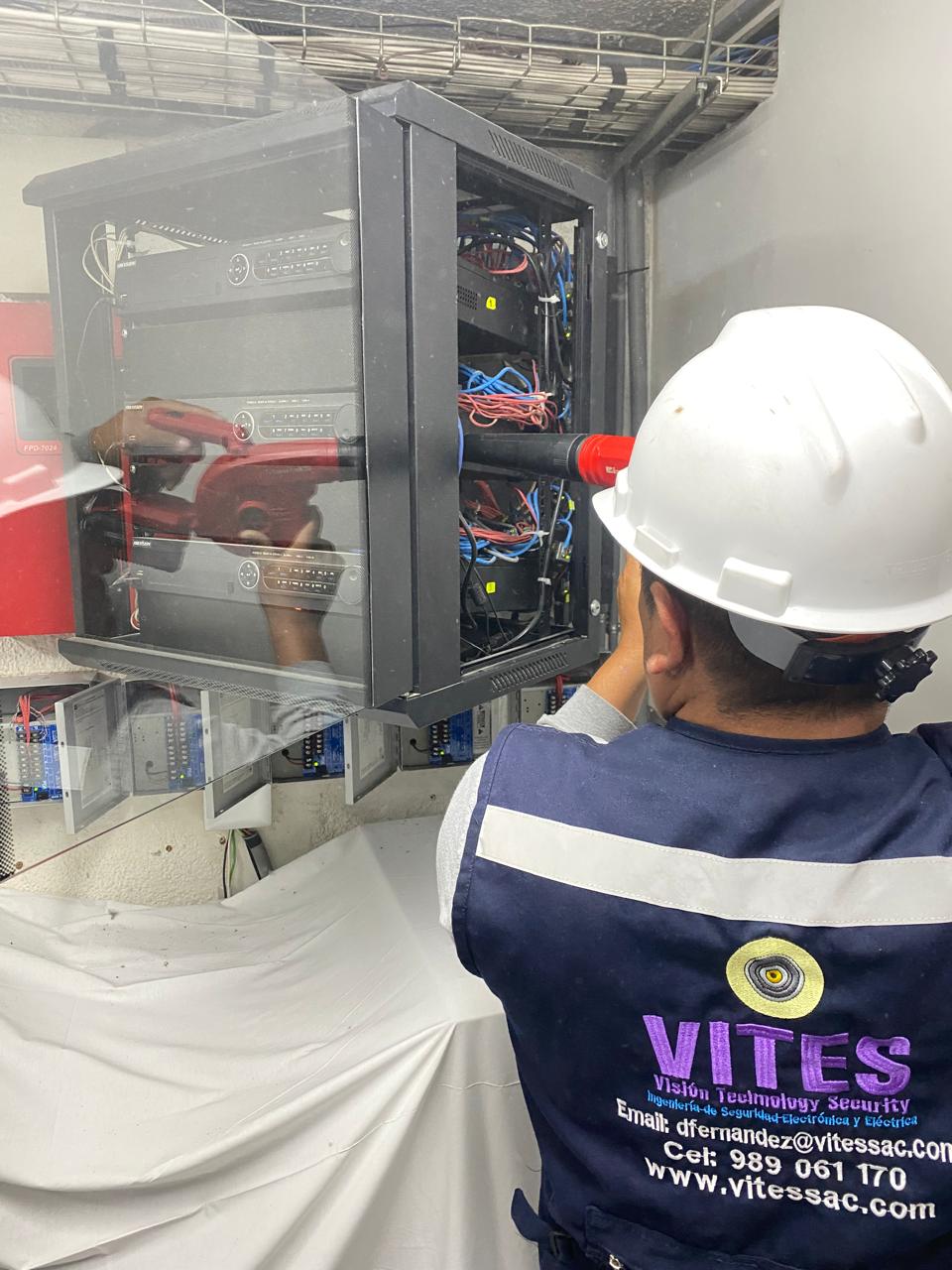 Sistema contra incendios en instalación