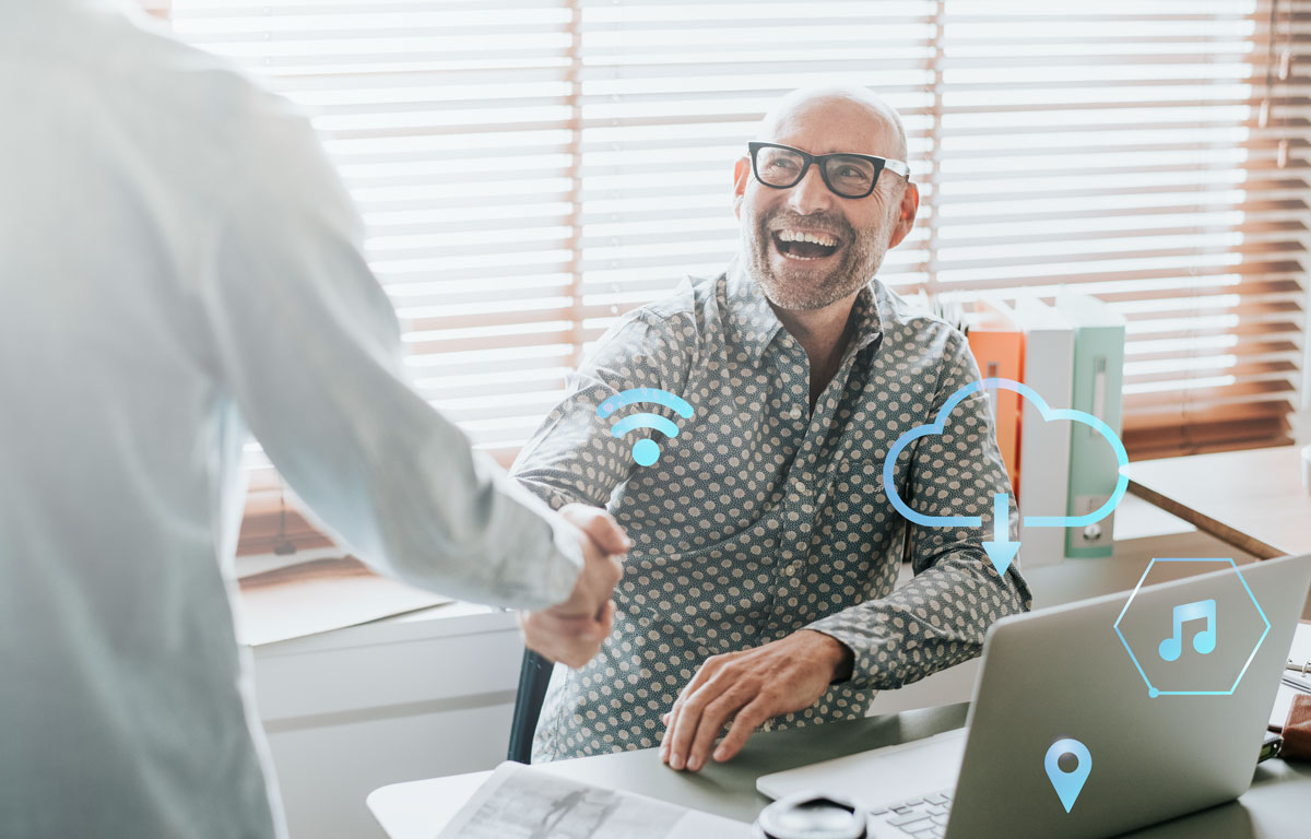 Equipamiento de red y comunicaciones